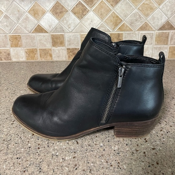 Lucky Brand Women’s Basel Leather Black Bootie in Size 10W - Picture 2 of 10